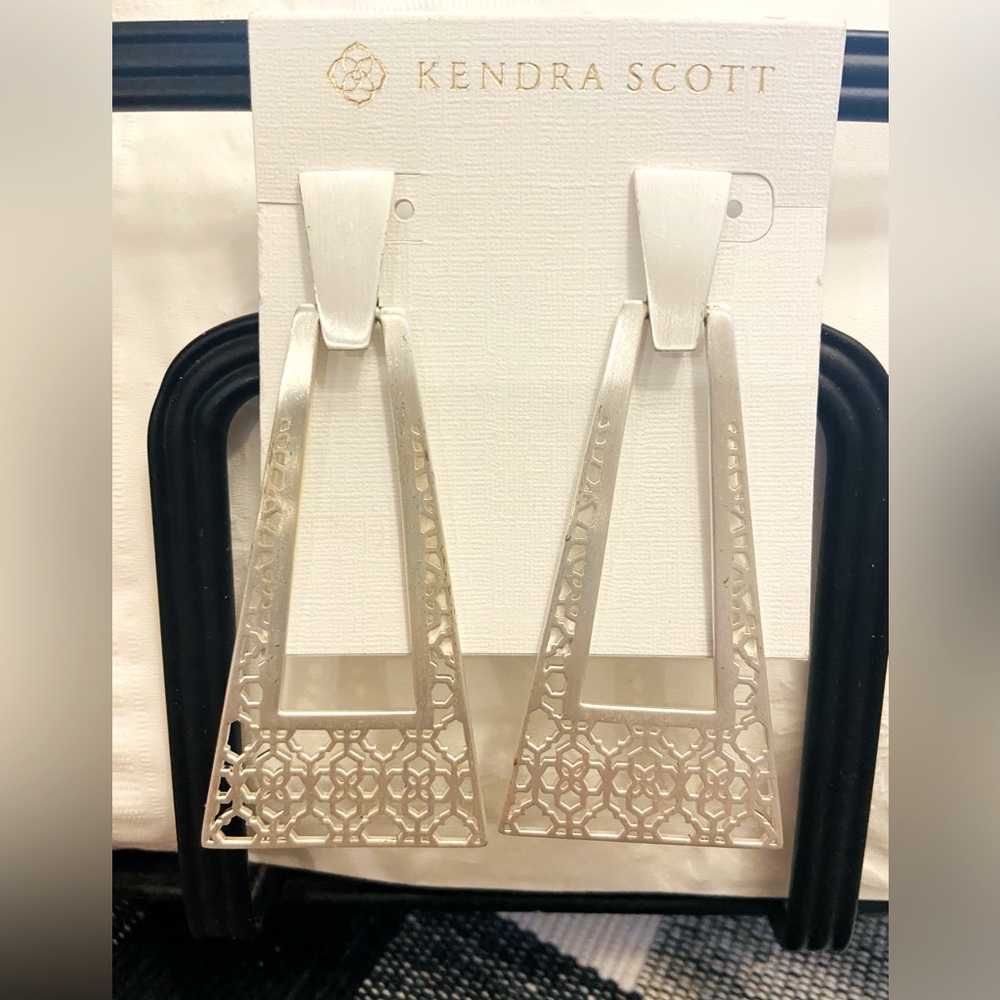 Kendra Scott Silver Filigree Drop Earrings